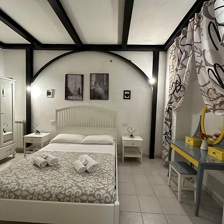 Bed & Breakfast Double B 2*